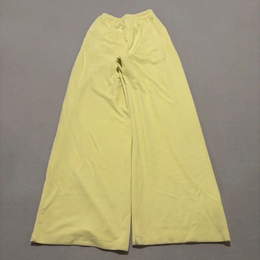 Gymshark‎ Sweatpants Size XS Yellow Waffle Wide Leg Drawstrings Gym Workout - Picture 7 of 8